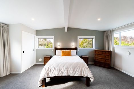 Photo of property in 10 Mahuri Road, Otatara, Invercargill, 9879