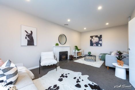 Photo of property in 43 Seddon Street, Wallaceville, Upper Hutt, 5018