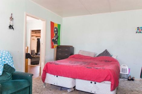 Photo of property in 4 Victor Street, Dannevirke, 4930