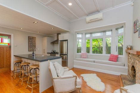Photo of property in 2a Ryburn Road, Mount Wellington, Auckland, 1062