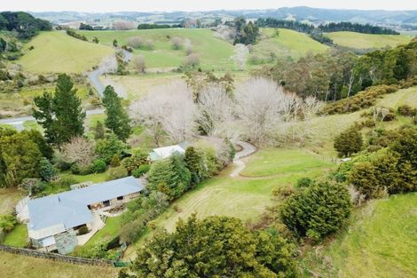 Photo of property in 236 Kaipara Flats Road, Dome Forest, Warkworth, 0981