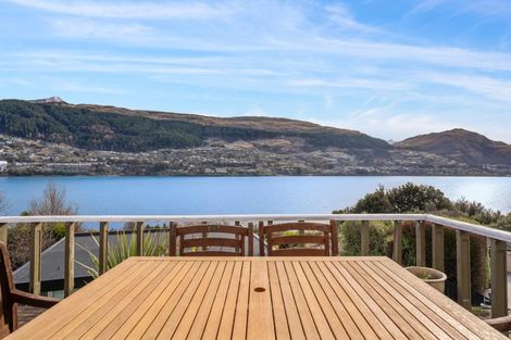 Photo of property in 367 Peninsula Road, Kelvin Heights, Queenstown, 9300
