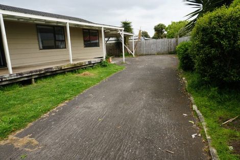 Photo of property in 2/170 Old Wairoa Road, Papakura, 2110
