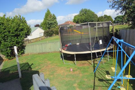 Photo of property in 100 Blundell Place, Te Awamutu, 3800