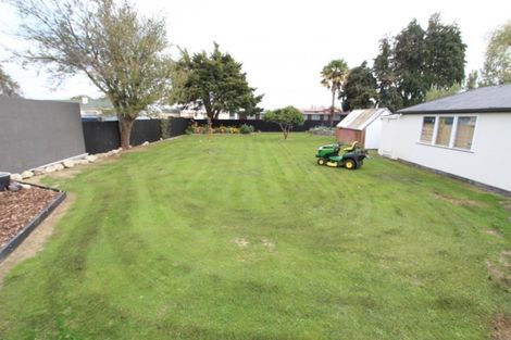 Photo of property in 1 Halls Road, Pahiatua, 4910