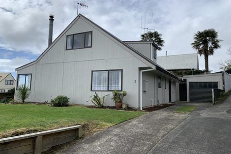 Photo of property in 7 Rangataua Street, Welcome Bay, Tauranga, 3112