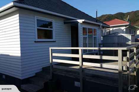 Photo of property in 7 Ashforth Street, Wainuiomata, Lower Hutt, 5014