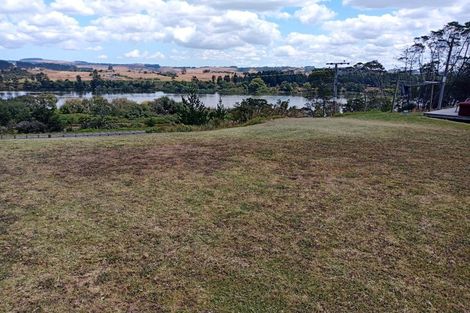 Photo of property in 4 Te Puea Avenue, Meremere, Mercer, 2474