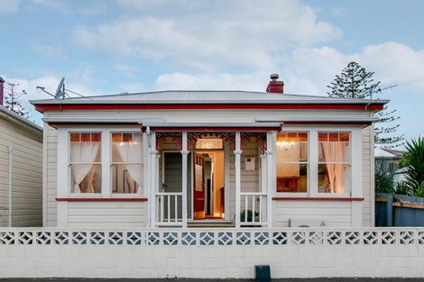 Photo of property in 530 Hastings Street, Napier South, Napier, 4110