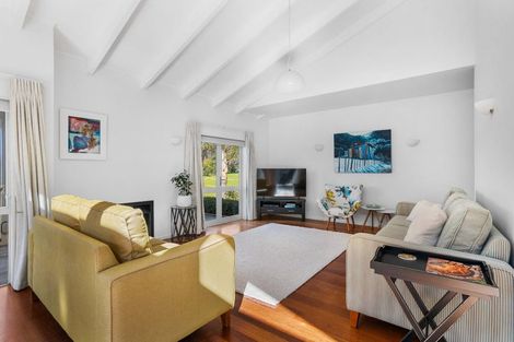 Photo of property in 13 Coutts Road, Pauanui, Hikuai, 3579