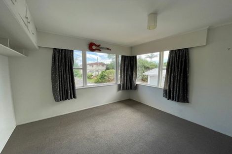 Photo of property in 24 Estuary Road, Weymouth, Auckland, 2103