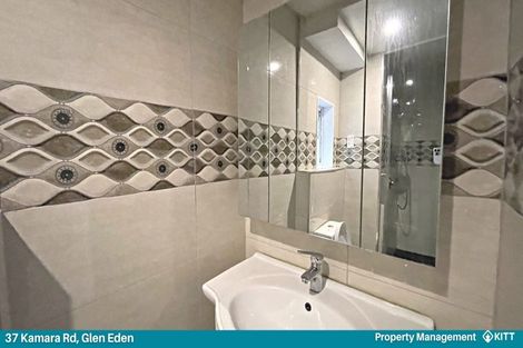 Photo of property in 37 Kamara Road, Glen Eden, Auckland, 0602
