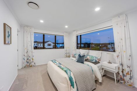 Photo of property in 73 Headsail Drive, Long Bay, Auckland, 0630