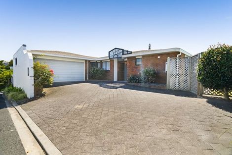 Photo of property in 12d Parris Street, Moturoa, New Plymouth, 4310