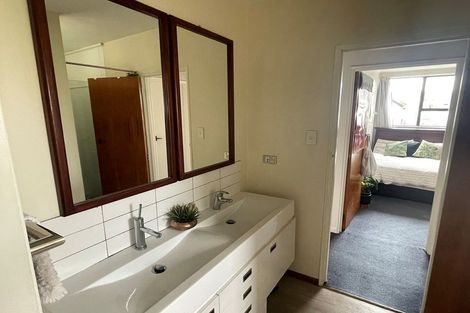 Photo of property in 2/43 Brockworth Place, Riccarton, Christchurch, 8011