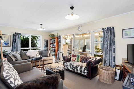 Photo of property in 1/1216 Papamoa Beach Road, Papamoa Beach, Papamoa, 3118