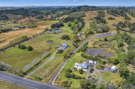 Photo of property in 411 Pine Valley Road, Dairy Flat, Silverdale, 0992