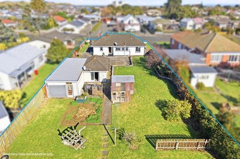 Photo of property in 44 Gonville Avenue, Gonville, Whanganui, 4501