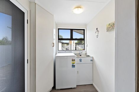 Photo of property in 11 Gardener Street, Levin, 5510