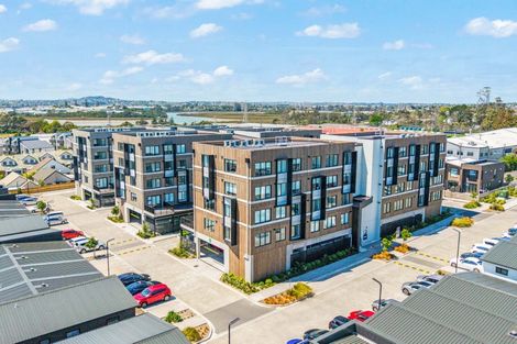 Photo of property in 101/3 Rauemi Way, Te Atatu South, Auckland, 0610