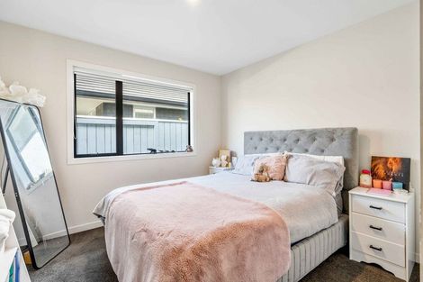 Photo of property in 14 Harding Drive, Papamoa Beach, Papamoa, 3118