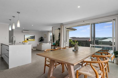 Photo of property in 91 Bert Wall Drive, Omokoroa, 3114