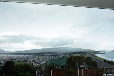 Photo of property in 69 Earls Road, Saint Clair, Dunedin, 9012