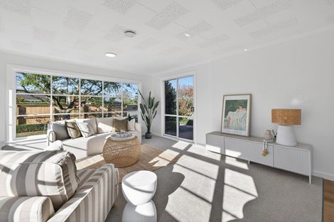 Photo of property in 325 Hills Road, Mairehau, Christchurch, 8013