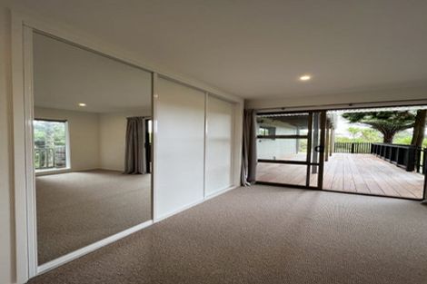 Photo of property in 25 Wirihana Road, Titirangi, Auckland, 0604