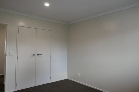 Photo of property in 11 Walton Avenue, Waikanae, 5036