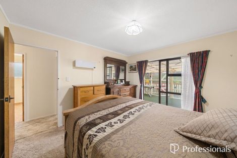 Photo of property in 135 Holborn Drive, Stokes Valley, Lower Hutt, 5019