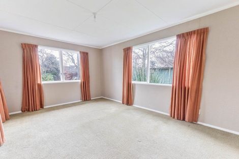 Photo of property in 60a Skerman Street, Marton, 4710