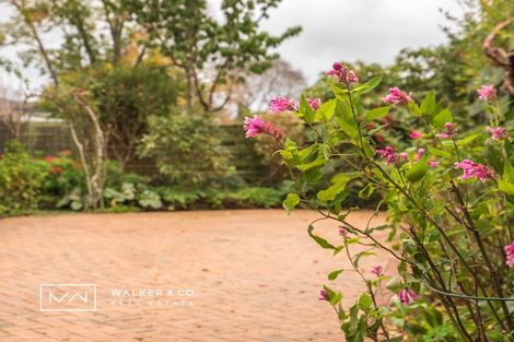 Photo of property in 4b Blundell Way, Heretaunga, Upper Hutt, 5018