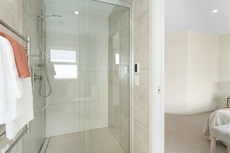 Photo of property in 43 Matenga Street, Waikanae, 5036