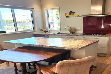 Photo of property in 1/38 Ngarahana Avenue, Paremoremo, Auckland, 0632