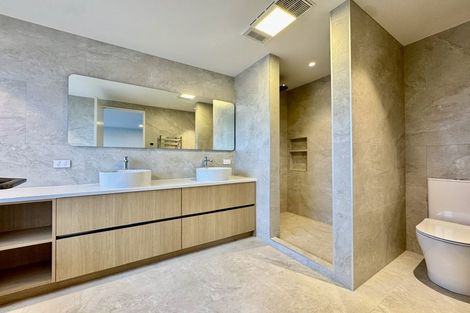 Photo of property in 23 Kerekin Drive, Oteha, Auckland, 0632