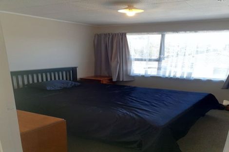 Photo of property in 15 Sabot Place, Massey, Auckland, 0614