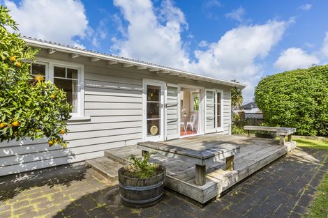Photo of property in 163a Landscape Road, Mount Eden, Auckland, 1024
