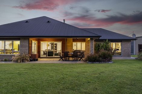 Photo of property in 130 Oreti Road, Otatara, Invercargill, 9879