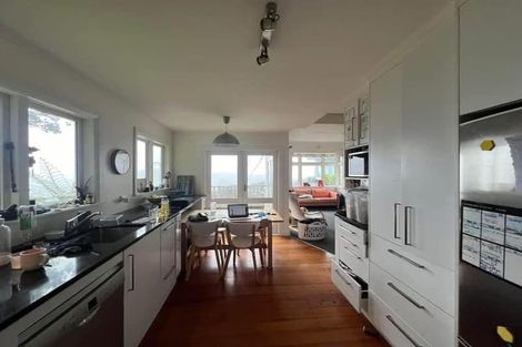 Photo of property in 88 Mortimer Terrace, Brooklyn, Wellington, 6021