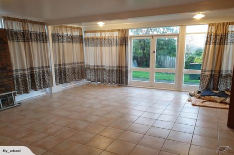 Photo of property in 109 Sylvan Avenue, Northcote, Auckland, 0627