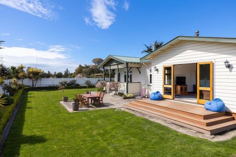 Photo of property in 688 Dillons Point Road, Dillons Point, Riverlands, 7273