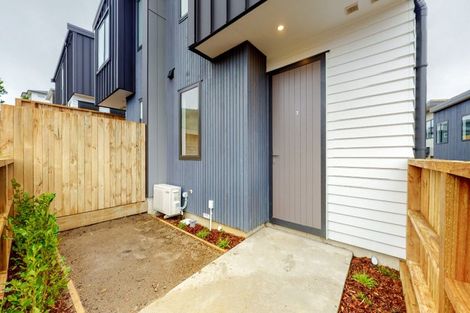 Photo of property in 7/62 Spenmoor Street, Newlands, Wellington, 6037