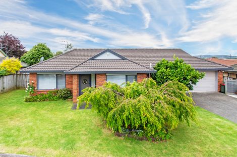 Photo of property in 25f Youngs Road, Papakura, 2110