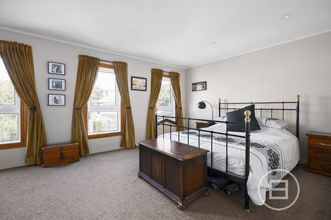 Photo of property in 1 Basra Drive, Henderson, Auckland, 0612
