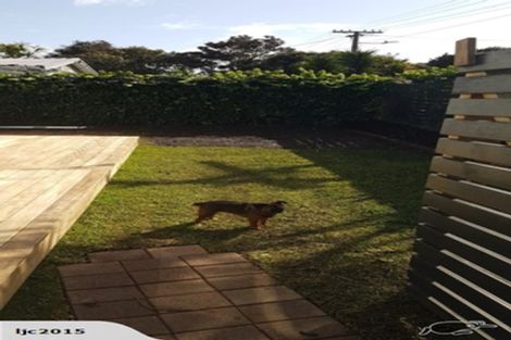 Photo of property in 5 Holgate Avenue, Herald Island, Auckland, 0618