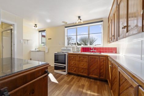 Photo of property in 82 Orlando Street, Stratford, 4332