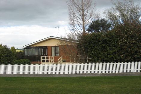 Photo of property in 23 Lincoln Road, Carterton, 5713