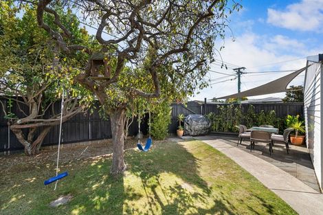 Photo of property in 32 Wyn Street, Hoon Hay, Christchurch, 8025