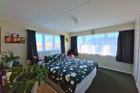 Photo of property in 65 Phillips Street, Sanson, 4817